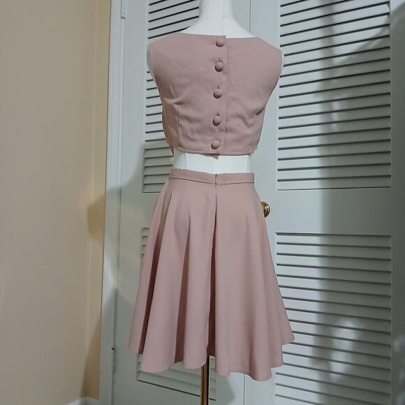 NWT The Clothing Co L pnk peak-a-boo back sleeveless fit-n-flare covered buttons - Picture 8 of 14